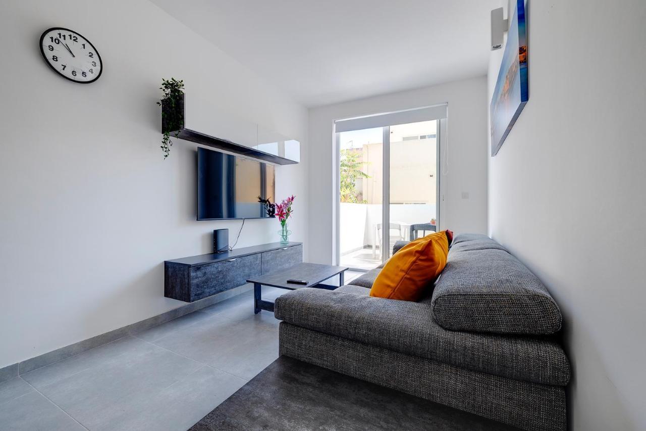 Central Sliema 3-Bedroom Retreat Esterno foto