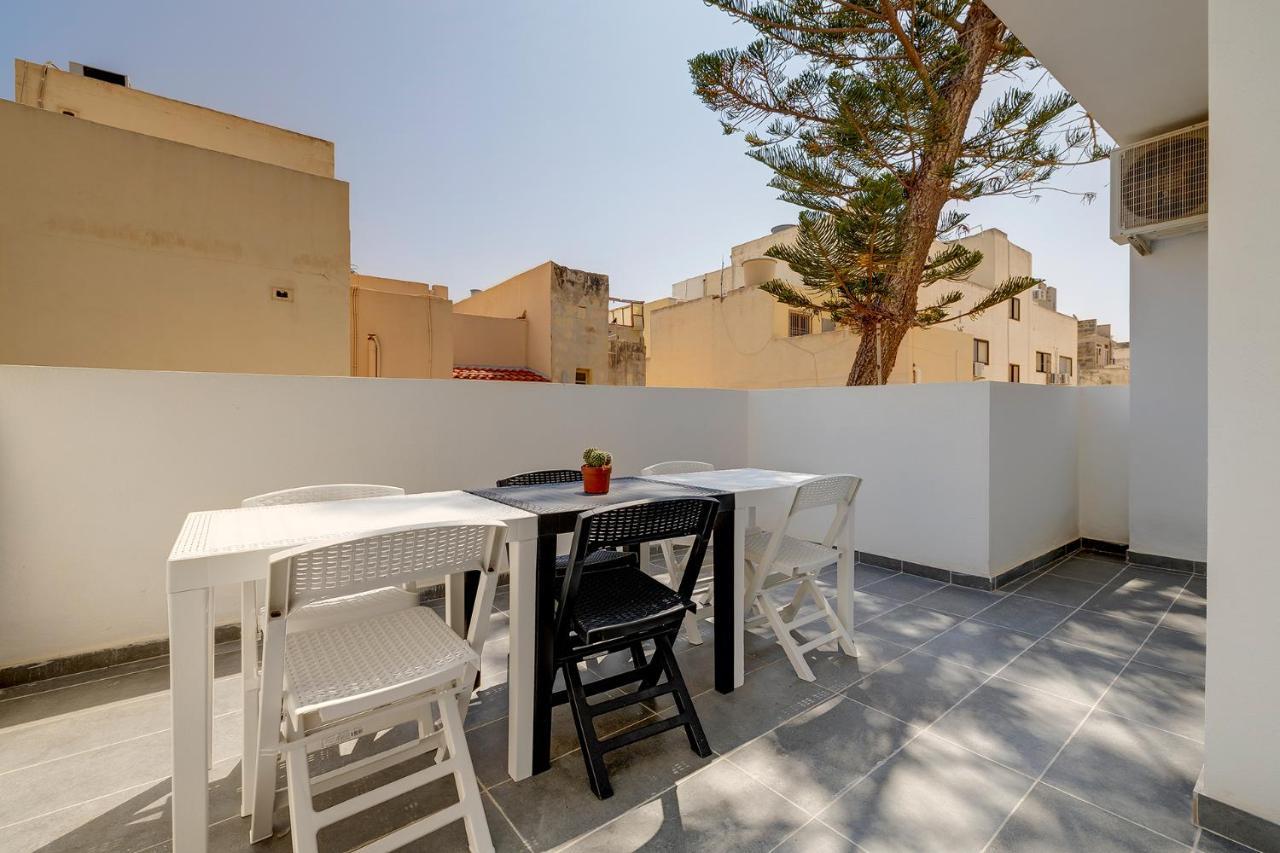 Central Sliema 3-Bedroom Retreat Esterno foto