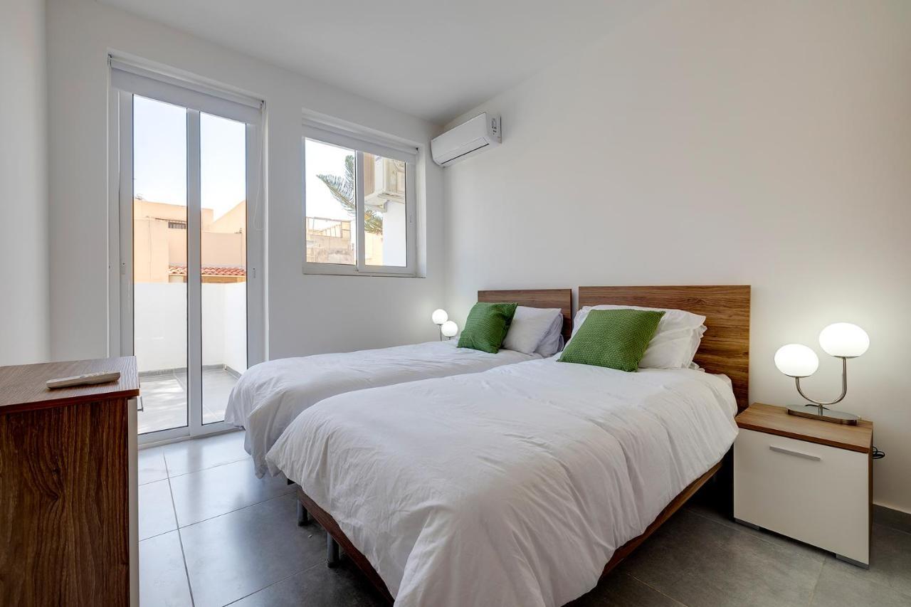 Central Sliema 3-Bedroom Retreat Esterno foto