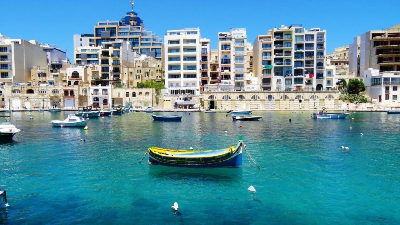 Central Sliema 3-Bedroom Retreat Esterno foto
