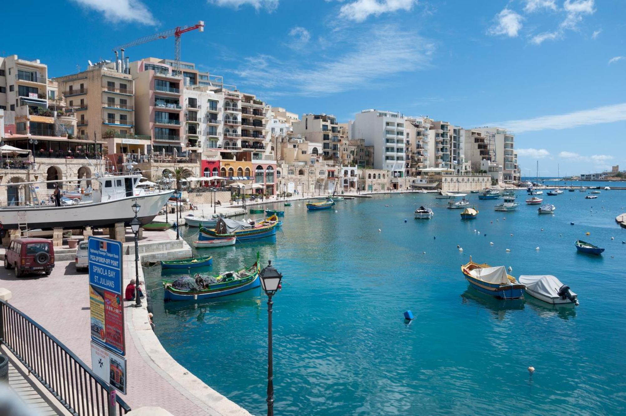 Central Sliema 3-Bedroom Retreat Esterno foto